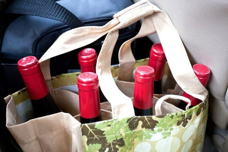 wine box cooler bag with glasses