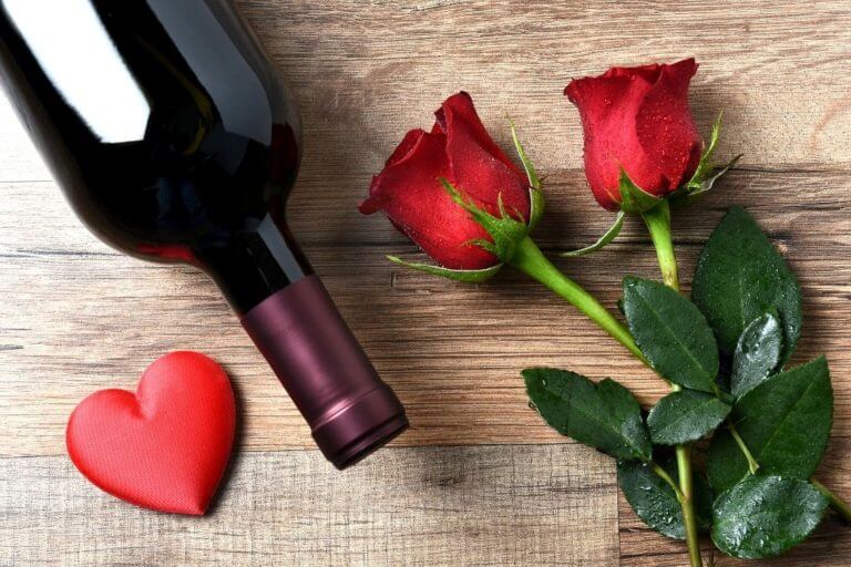 Bright Red Heart Shaped Wine Stopper