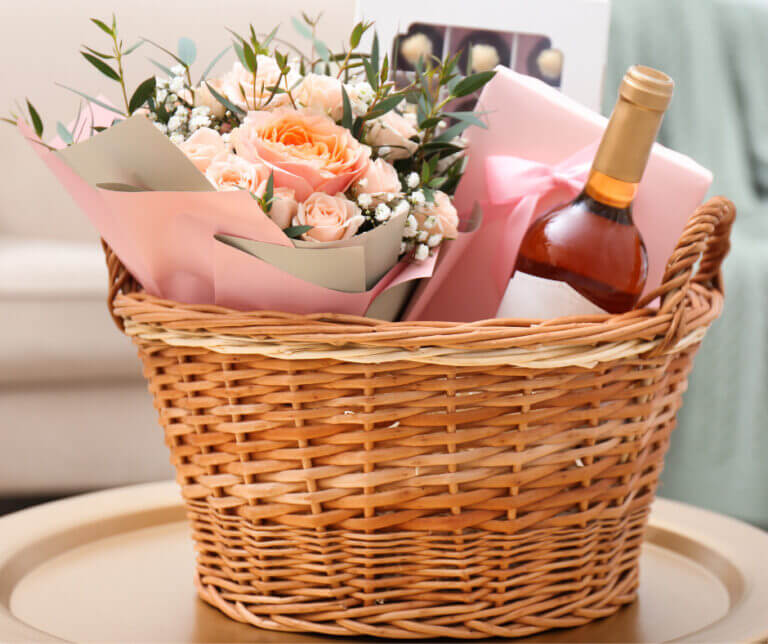 Luxury Wine and Chocolate Hampers